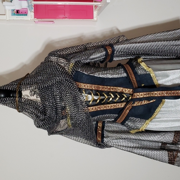 Halloween Lady of the Lake Costume - Picture 2 of 13